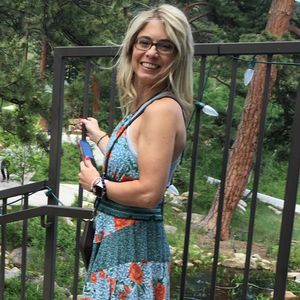 Meet your Posher, Christy